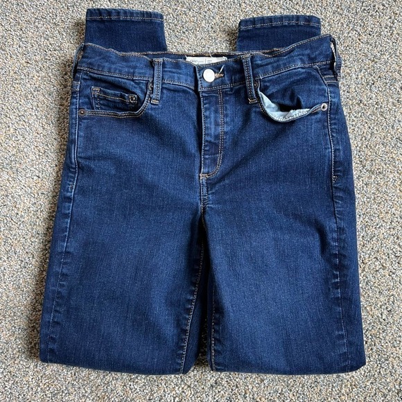 Gap 1969 True Skinny Jeans Mid Rise Dark Wash Soft Stretch Denim Women's 8 - Picture 2 of 7